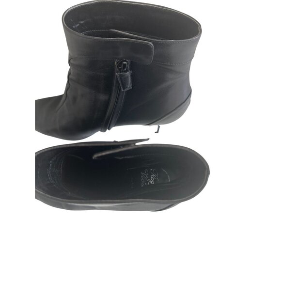 ROGER VIVIER Black Leather Zip Curved Horn Heels Boots Size 36.5  / 6.5 - Picture 12 of 16